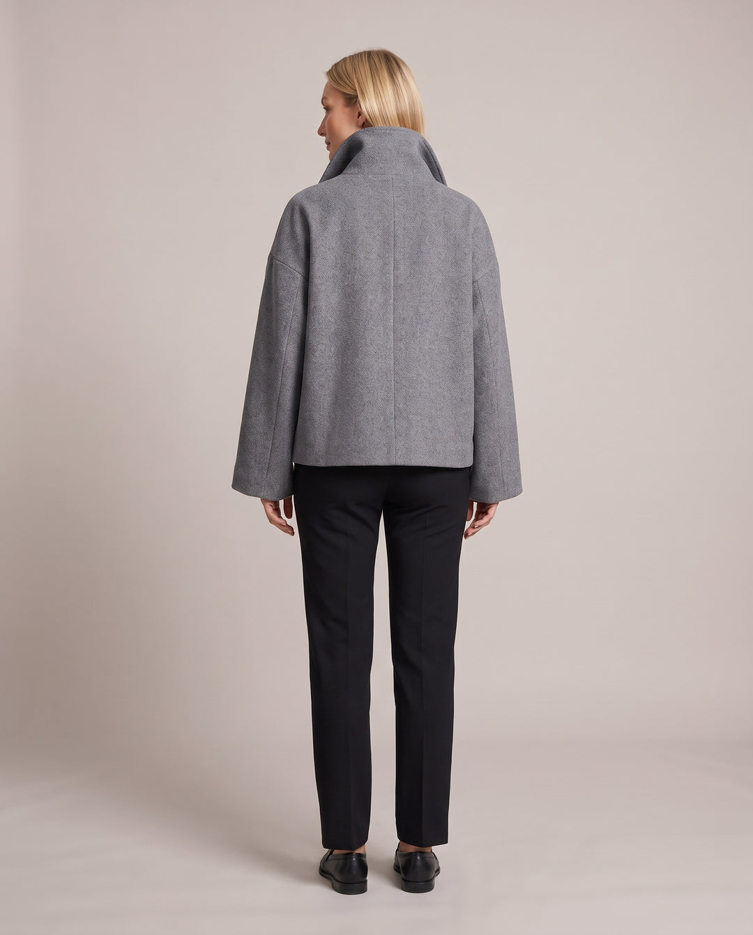 Double Breasted Short Coat with Wide Collar