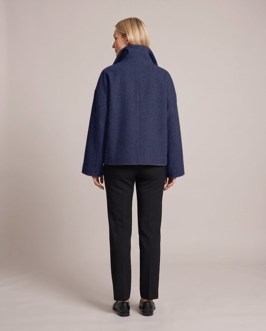 Double Breasted Short Coat with Wide Collar
