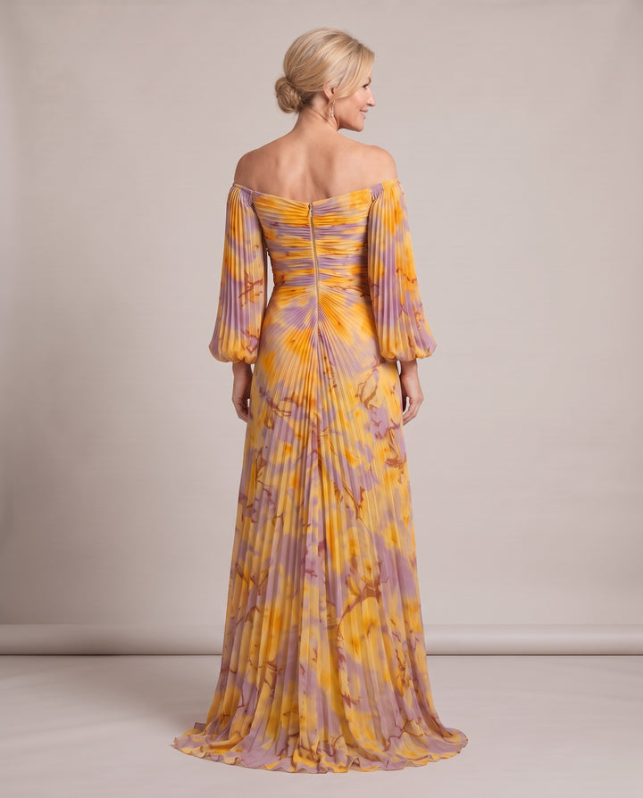 GRETA™ – LONG FLORAL DRESS WITH A DEEP NECKLINE