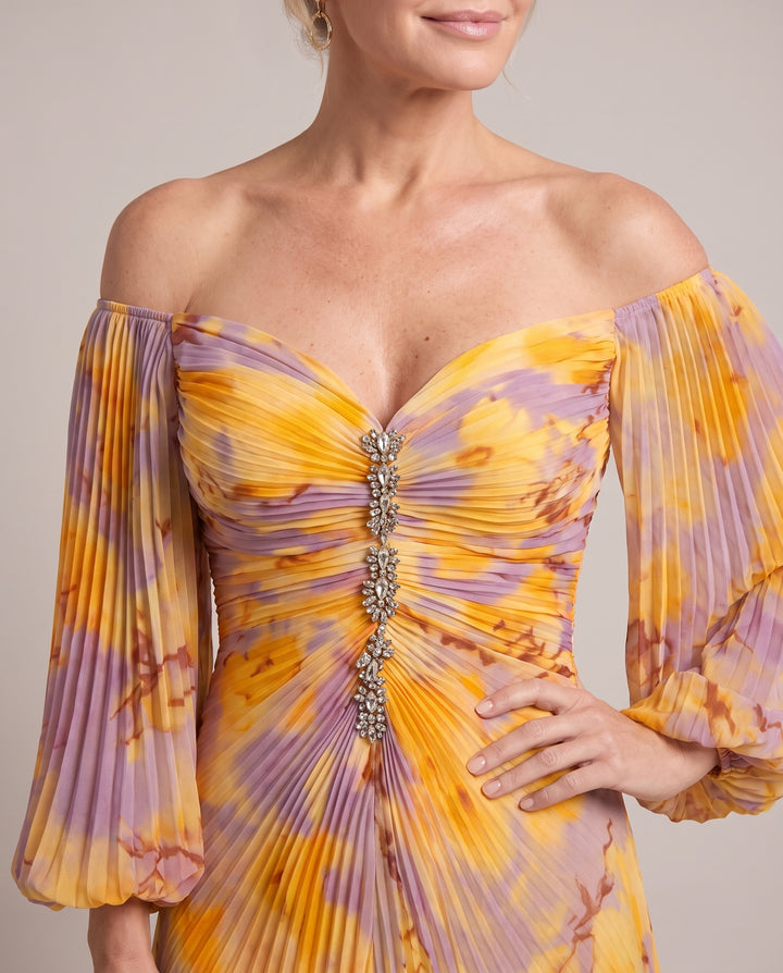 GRETA™ – LONG FLORAL DRESS WITH A DEEP NECKLINE