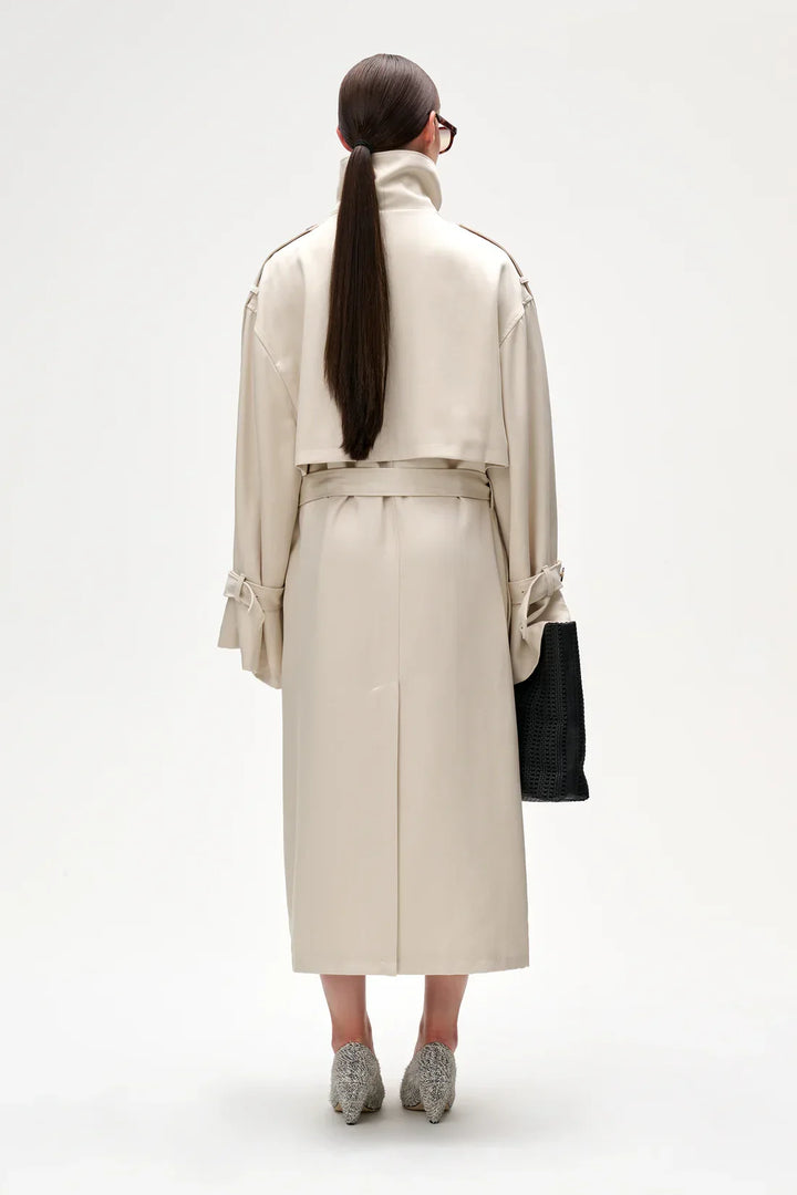 Aurrelia | The Lyocell Trenchcoat